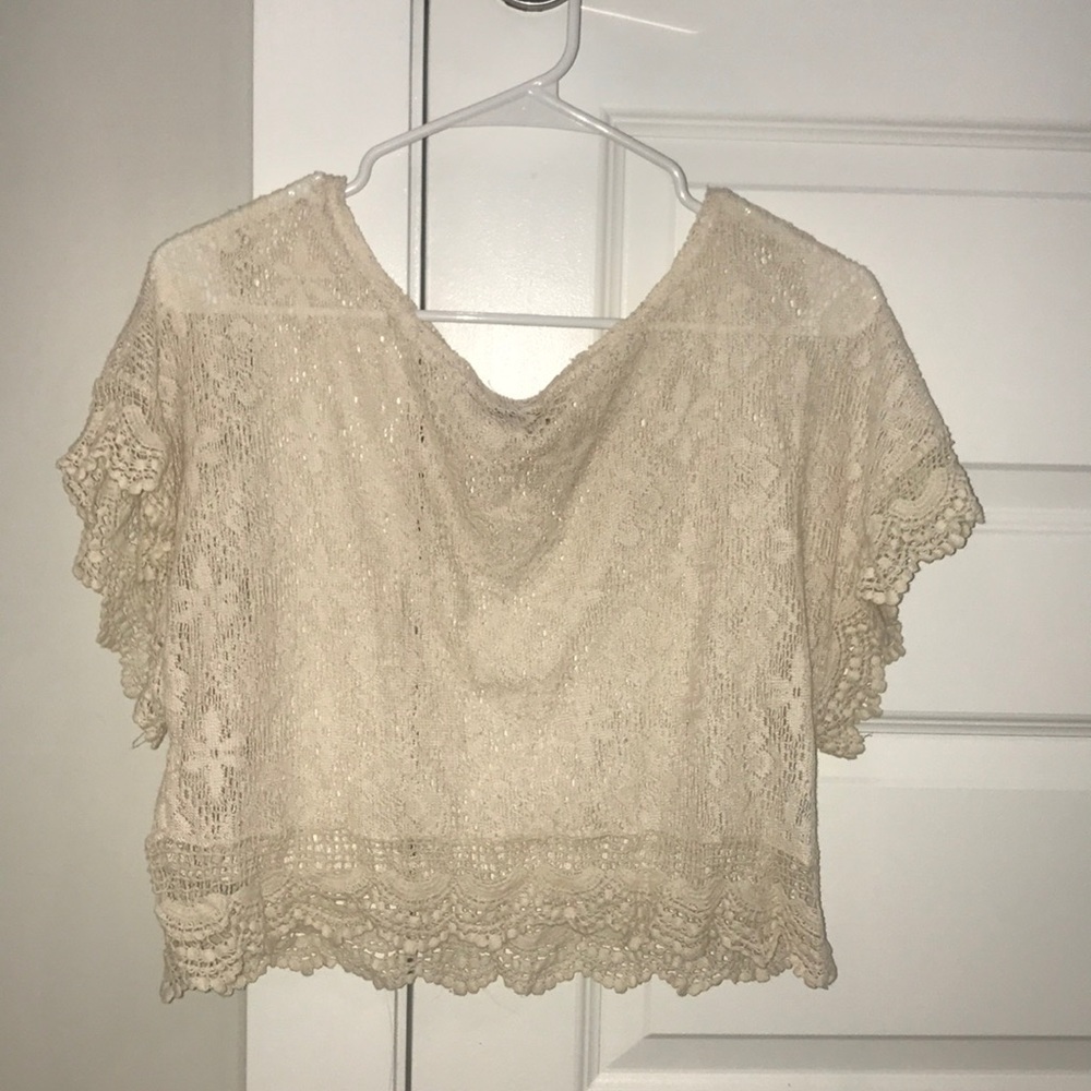 Lace piko crop top